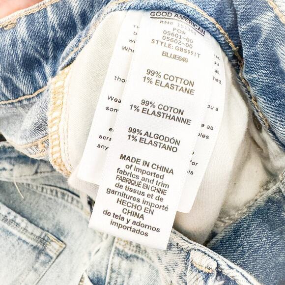 Good American Acid Wash Frayed Hem Denim Jean Shorts GBS991T Blue649 Size 8 / 29 - Picture 5 of 6